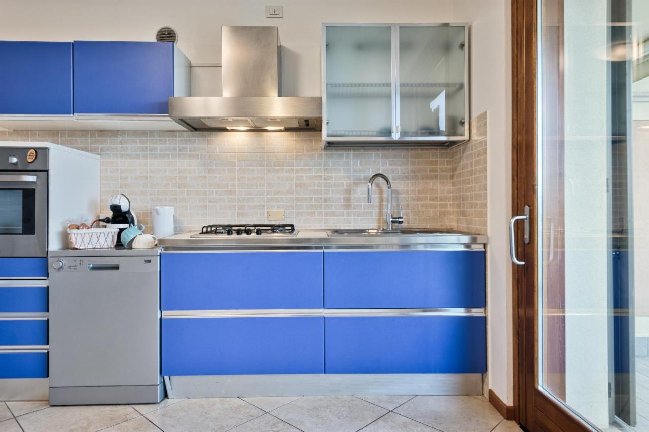 Casa Alessandro Con Piscina Di Garda Apartment Salionze