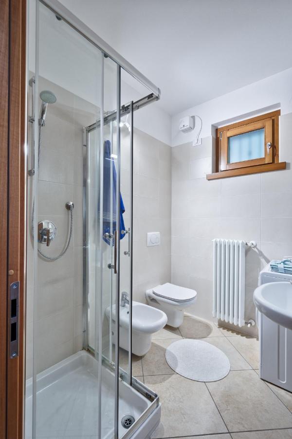 Casa Alessandro Con Piscina Di Garda Apartment Salionze