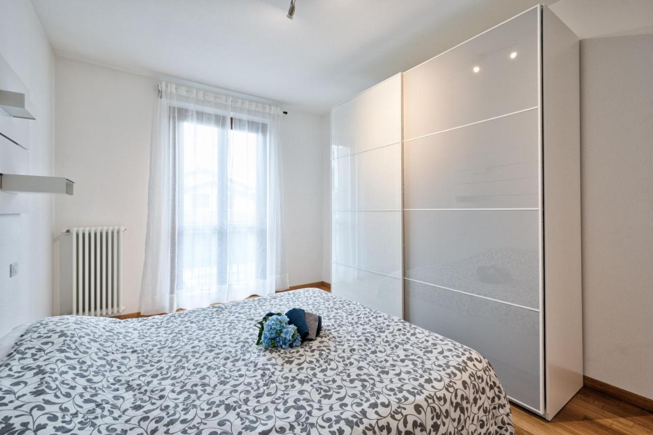 Casa Alessandro Con Piscina Di Garda Apartment